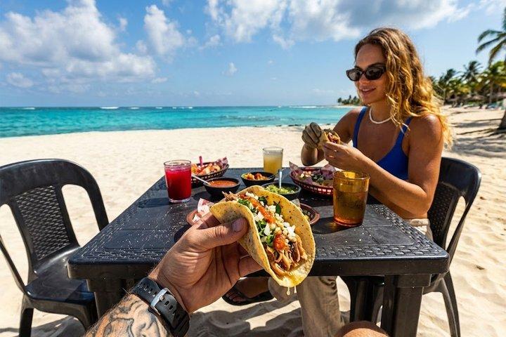 Tour de Tacos en la Playa con Degustación de Tequila y Trasporte