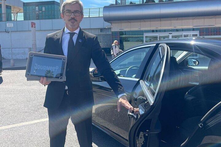 Paris Private Transfer to and from Major Train Stations - Hotels