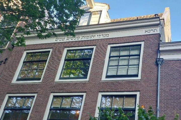 Private Amsterdam Red Light District Tour med Genever Tasting
