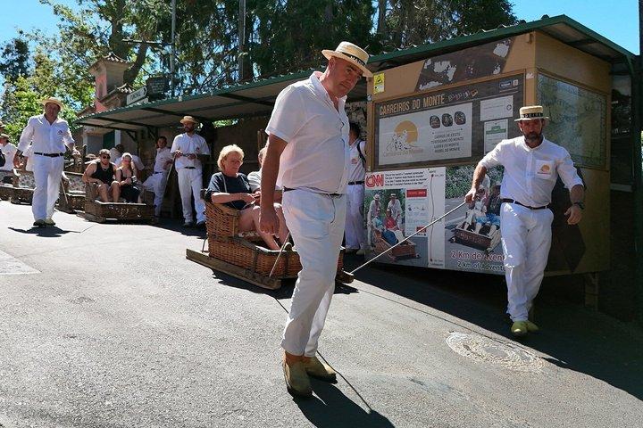 Madeira Tuk-Tuk Rit naar Monte Toboggans of tropische tuinen