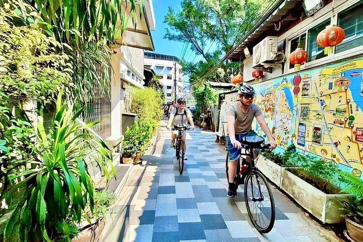 Bangkok cykeltur: Chinatown, blomstermarked og skildpaddefodring