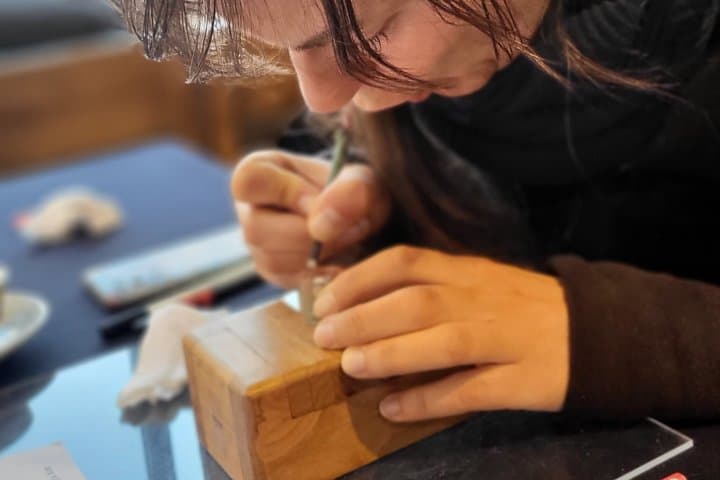Carve Your Personal Korean Stone Seal with Jeongju in Insadong