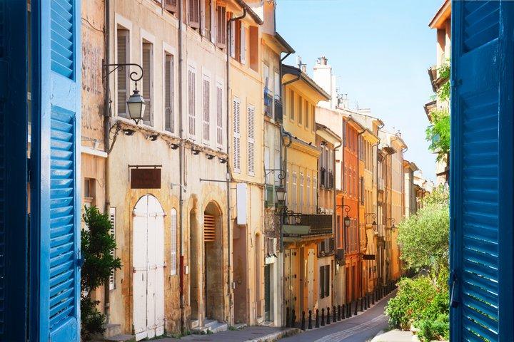 Marché d'Aix En Provence et visite à pied du patrimoine