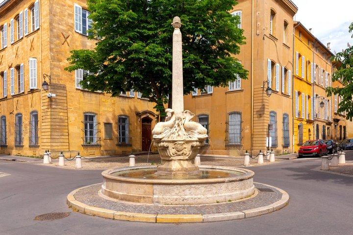 Marché d'Aix En Provence et visite à pied du patrimoine