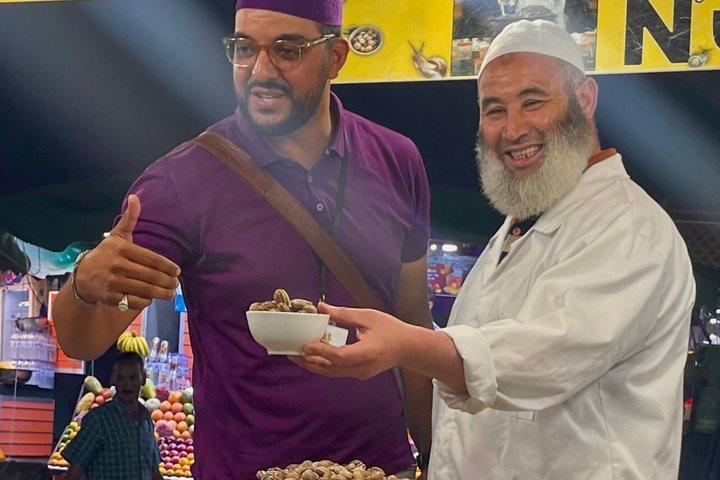マラケシュウォーキングツアーJemaa el-Fnaa Souks et Ben Youssef