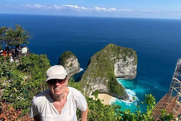 バリ島発ペニダ島日帰りツアー-ウエストアイランドツアープライベートドライバー