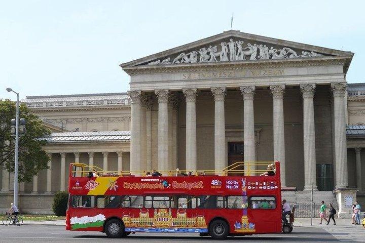 City Sightseeing Budapeste Hop-On Hop-Off ônibus com passeio a pé
