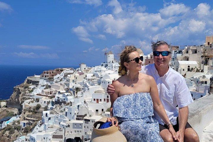 Santorini Private Customizable Tour: Highlights & Hidden Gems