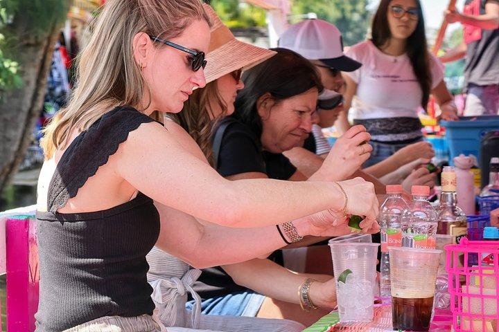 メキシコシティボートツアー：文化、食、ドリンク＆優先アクセス