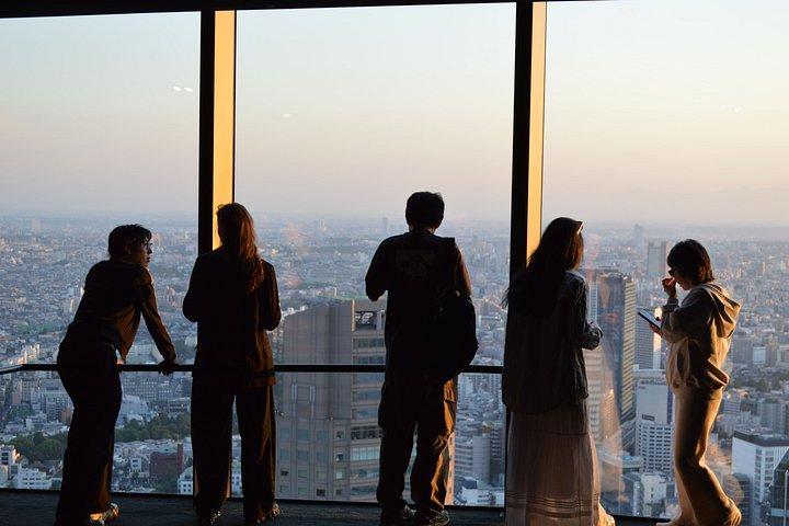渋谷ナイトツアーネオンストリートとパノラマ