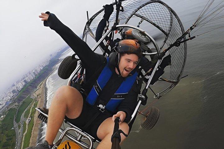 Motoriserede paraglidingflyvninger på Costa Verde - Lima