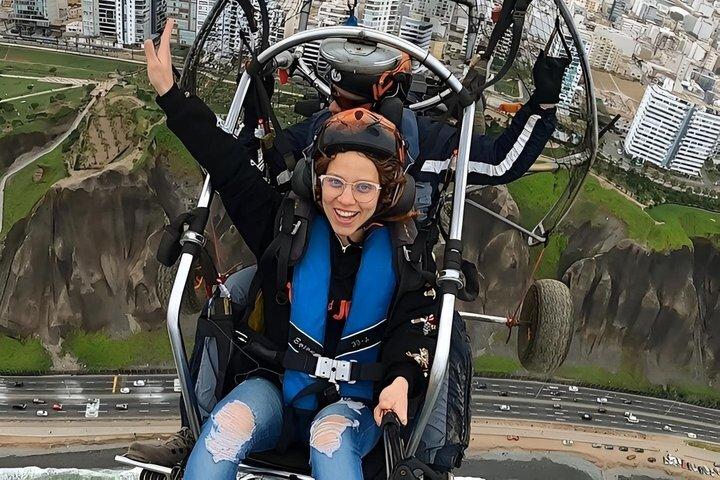Motoriserede paraglidingflyvninger på Costa Verde - Lima