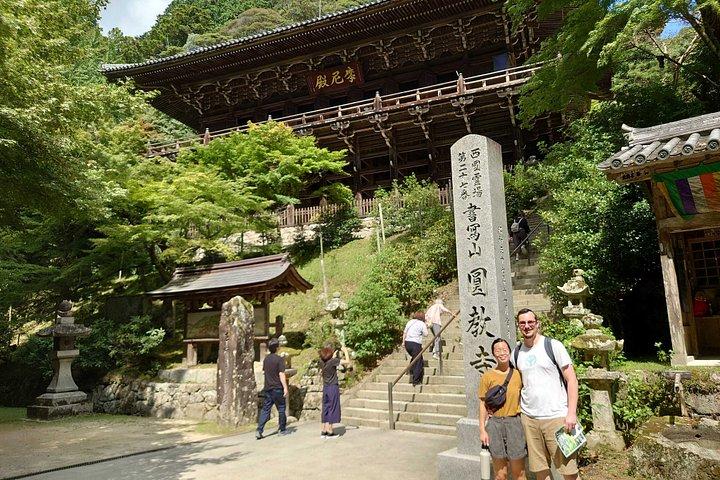 神戸牛ダイニングご当地グルメツアー（ガイド付き）