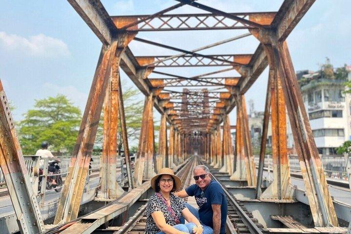 Hanoi Train Street Walking Tour & Luxus Ha Long Bay 1 Tageskreuzfahrt