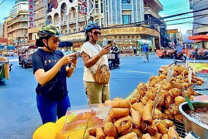 バンコク・バイクツアー：チャイナタウン、フラワーマーケット＆カメの餌付け