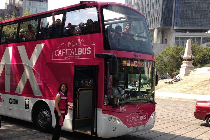 Utforska NA City Bus Coach Tour