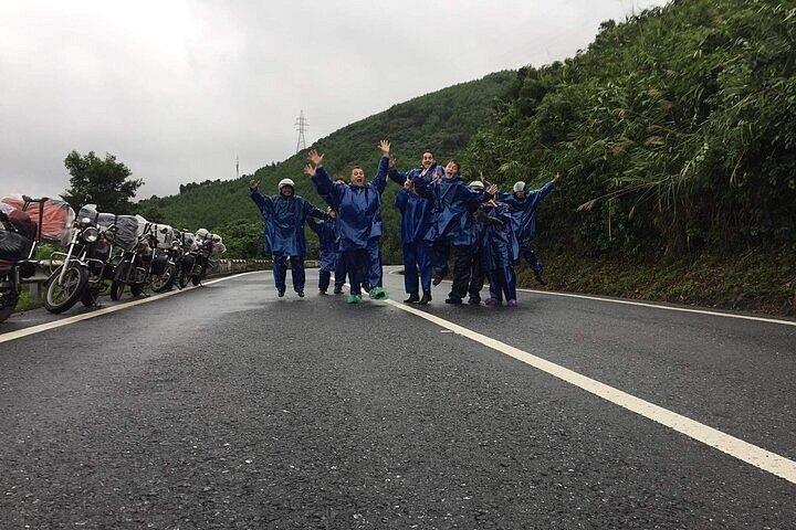 HAI VAN PASS MOTORBIKE TOUR-トップギア体験