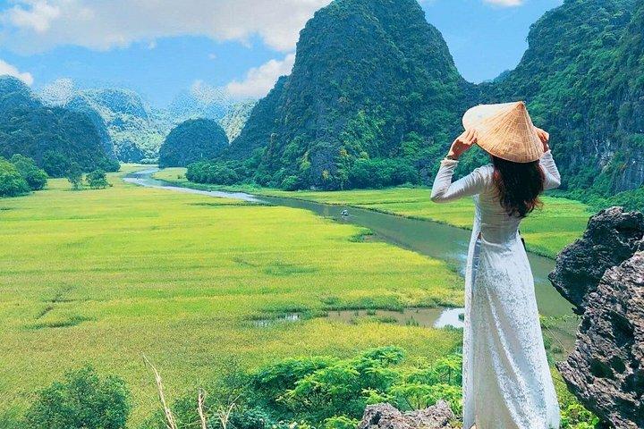 ハノイからニンビンへのプライベート日帰りツアー（送迎付き）