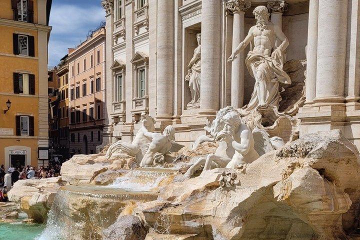 Rome Trevi Fountain and Underground Experience