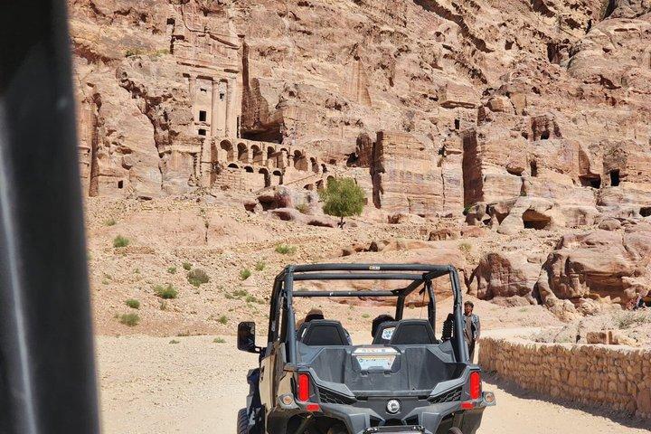 Privat UTV tur opdage Petra skjulte bjergstier