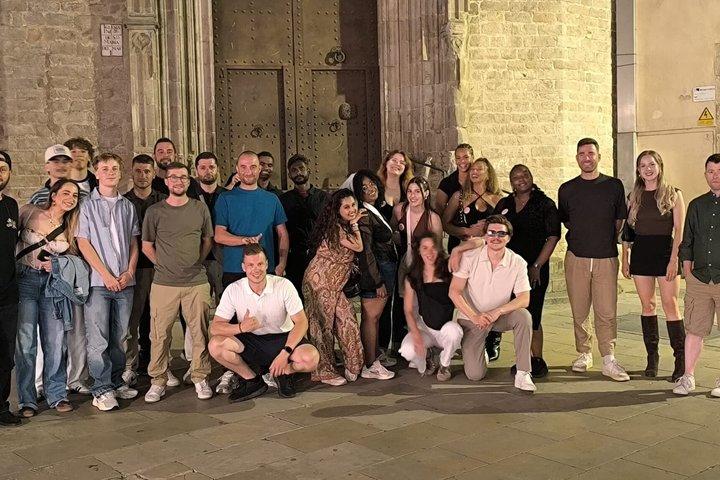 Barcelona: Tour VIP en natt på taket och nattklubbar