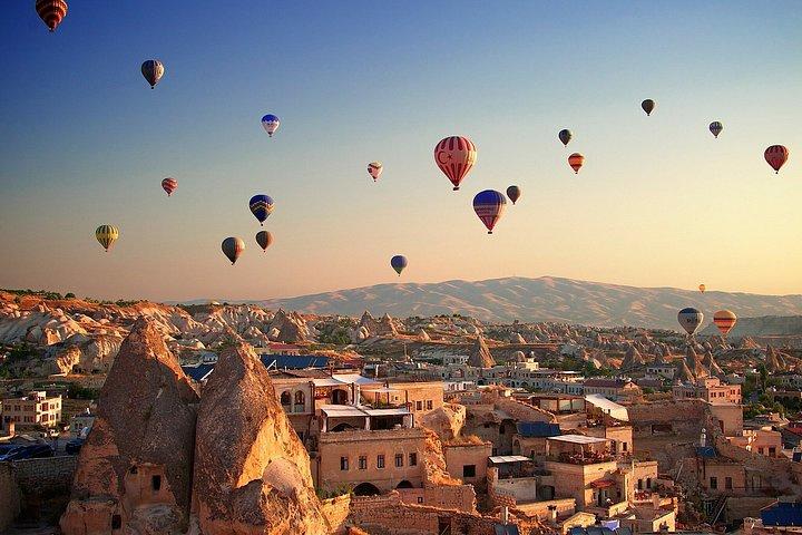 2 Day Cappadocia Tour from Istanbul (Flights & Hotel included)
