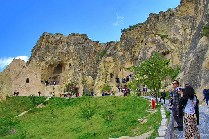 2 Day Cappadocia Tour from Istanbul (Flights & Hotel included)