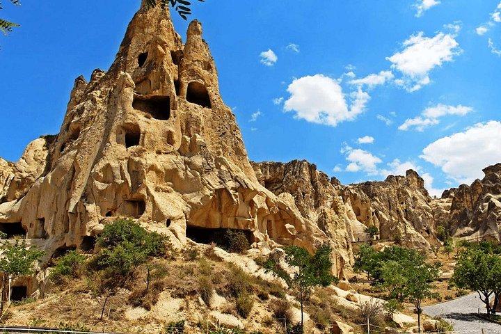 2 Day Cappadocia Tour from Istanbul (Flights & Hotel included)