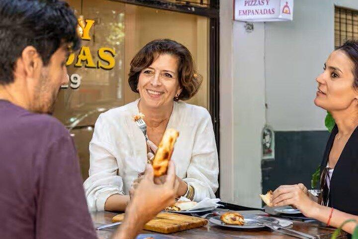 伝統的なアルゼンチン料理ツアー（オプションでミシュラン体験付き）