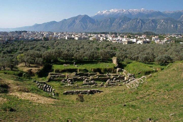 ナフプリオまたはアテネ発古代スパルタ古代コリントスプライベートツアー