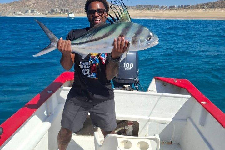 Pêche sportive privée d'une demi-journée à Los Cabos