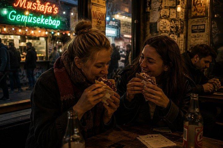 Berlin Efterårs Gademad Gåtur