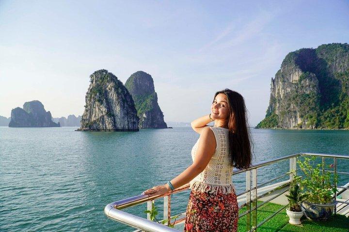 Halong Bay Deluxe Day Tour by Alova Premium Cruise