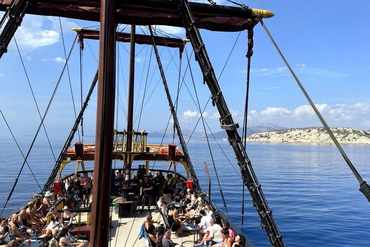 Barco De Pirata kryssning på 3 öar i Kos