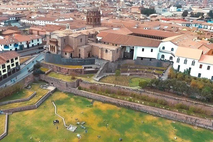 Cusco : シティ・ツアー太陽の半日Templo, Sacsayhuaman y Qenqo