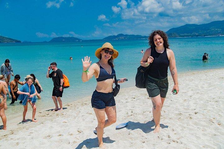 サムイ島からスピードボートで行くタン島とマドサム島のシュノーケリング旅行