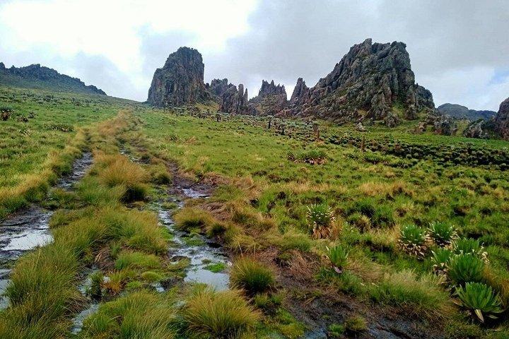 Avventura guidata di un'intera giornata a Mount Longonot