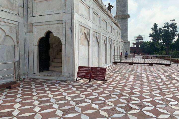 Excursion d'une journée au Taj Mahal au départ d'Hyderabad avec vols et déjeuner