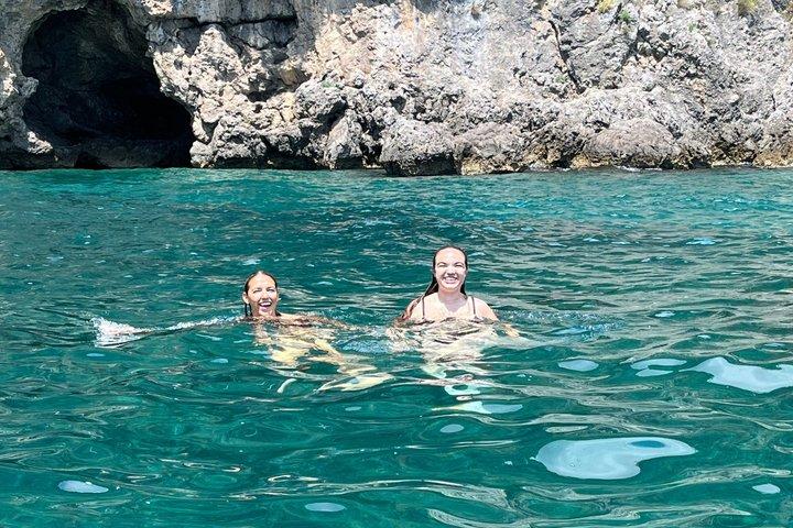 Descubre la Costa Amalfitana: Experiencia de día completo con todo incluido