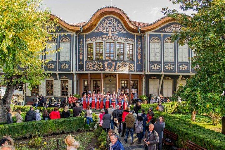 Excursión privada a Sofía Plovdiv con guía y tiempo libre