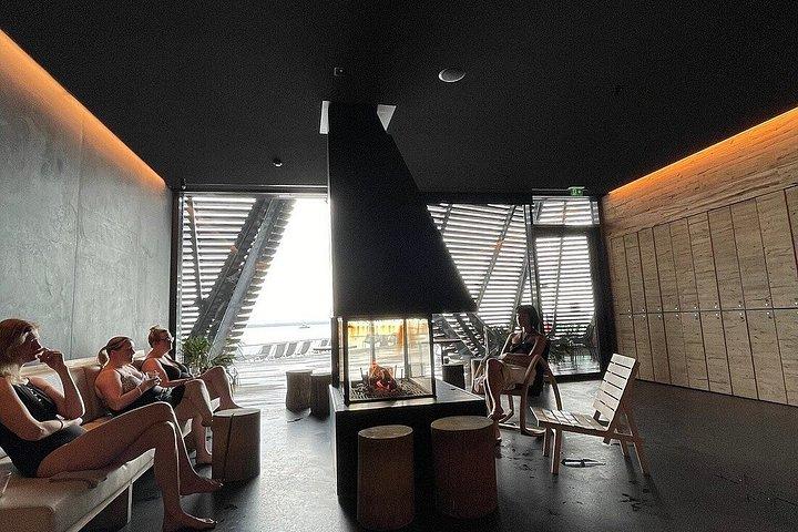 Helsinki : Bilhete de Entrada para Sauna Löyly e Guia Amigável de Sauna