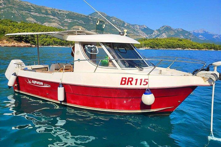Bar privado de pesca y paseo en barco Montenegro