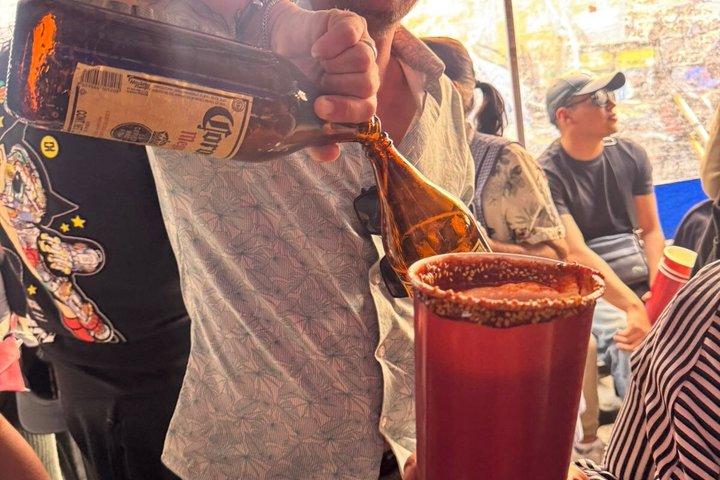 La Lagunilla Market Tour Antiques, Street Food and Music