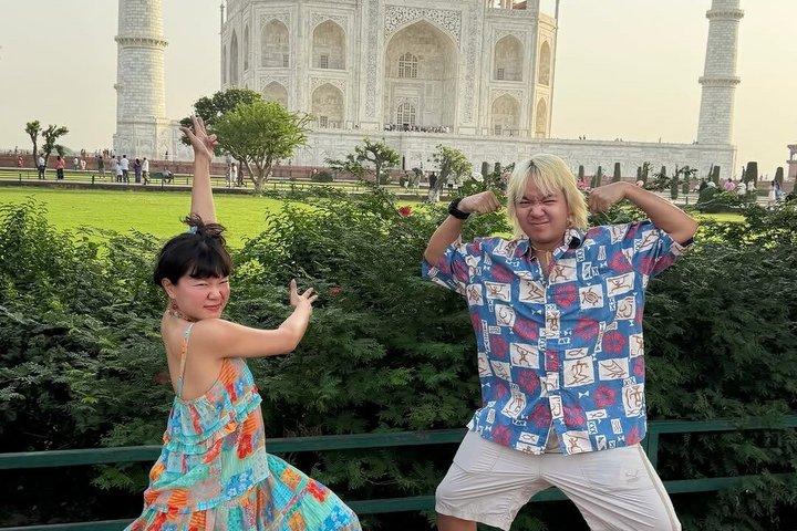 Book Govt Approved Tour Guide for Taj Mahal & Agra fort