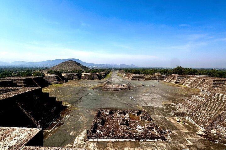 Teotihuacan Early Access Small Group Tour: Beyond the Pyramids