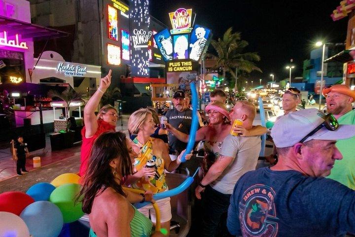 Privéfeestbusloop in Cancun
