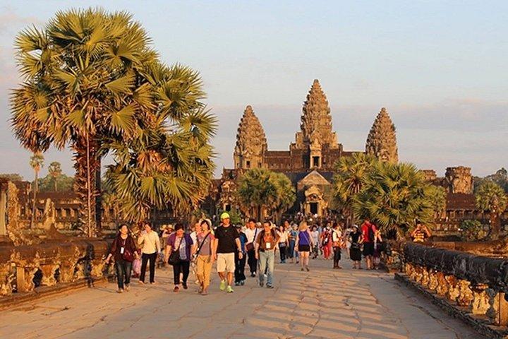ベトナム16日間ベスト、カンボジアIメコンクルーズ＆アンコール寺院