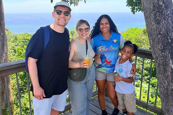 Roatan private Snorkeling Adventure monkey Sloth west Bay Beach.