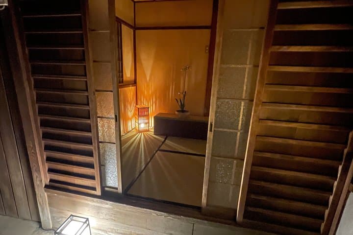Lantern Night Kyo-Machiya Tea Room & Ikebana near Fushimi Inari