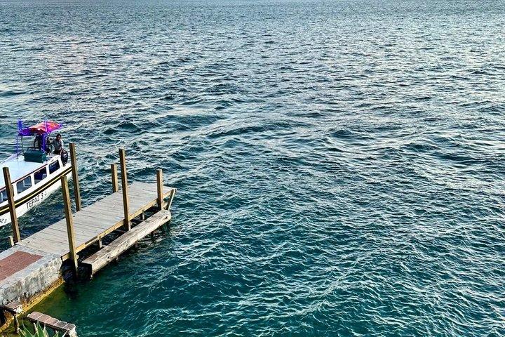 共同シャトル-アンティグア・ト・パナハチェル、アティトラン湖
